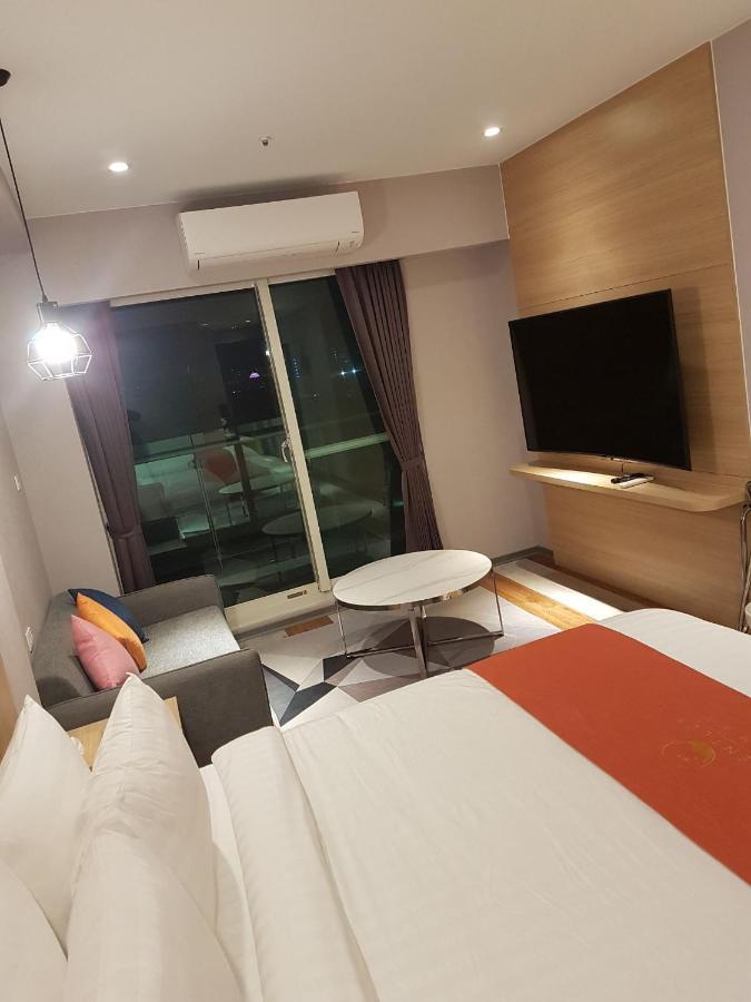 Bentley Hotel Чжунли Экстерьер фото