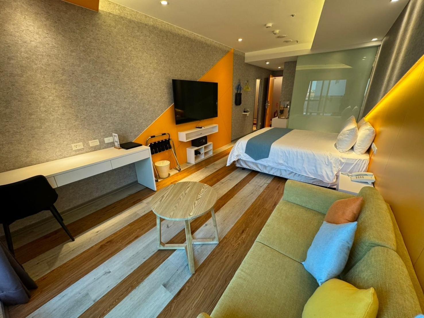 Bentley Hotel Чжунли Экстерьер фото